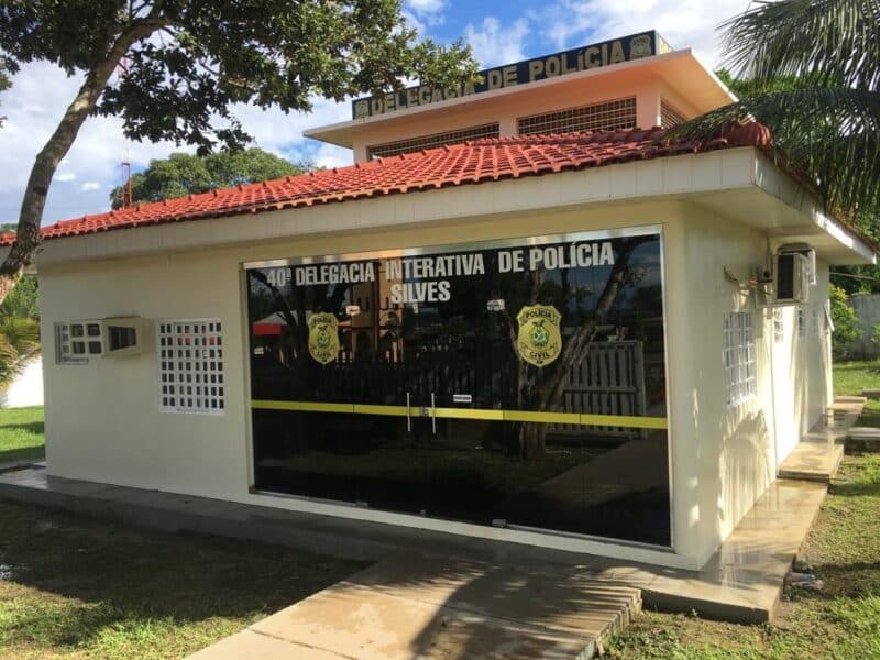 Em Silves, homem é preso após ser condenado por estuprar e engravidar adolescente