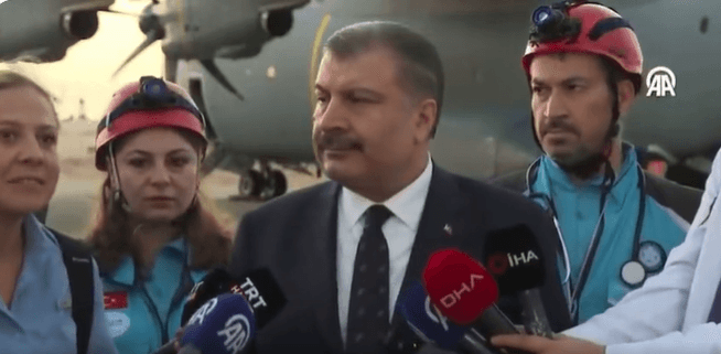 VÍDEO: Pacientes palestinos com câncer serão transferidos para Turquia, diz ministro