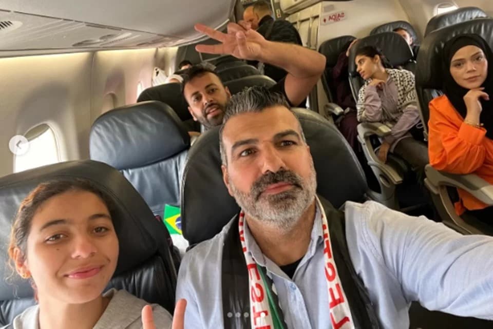 VÍDEO: Último grupo de brasileiros deixa Gaza e chega ao Brasil ainda nesta segunda (13)