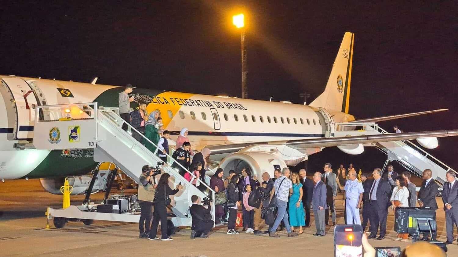 Israel e Egito devem definir critérios para repatriação de novo grupo brasileiro, diz Itamaraty