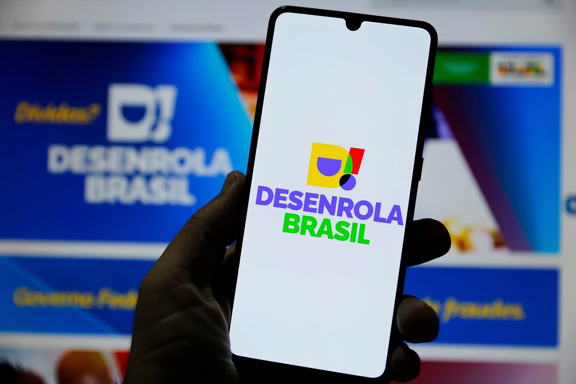 Desenrola Brasil já renegociou R$ 22,5 bilhões em dívidas, diz governo