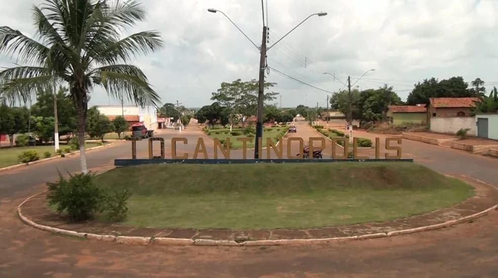 TO: Estudantes passam mal após colega borrifar líquido desconhecido em sala de aula
