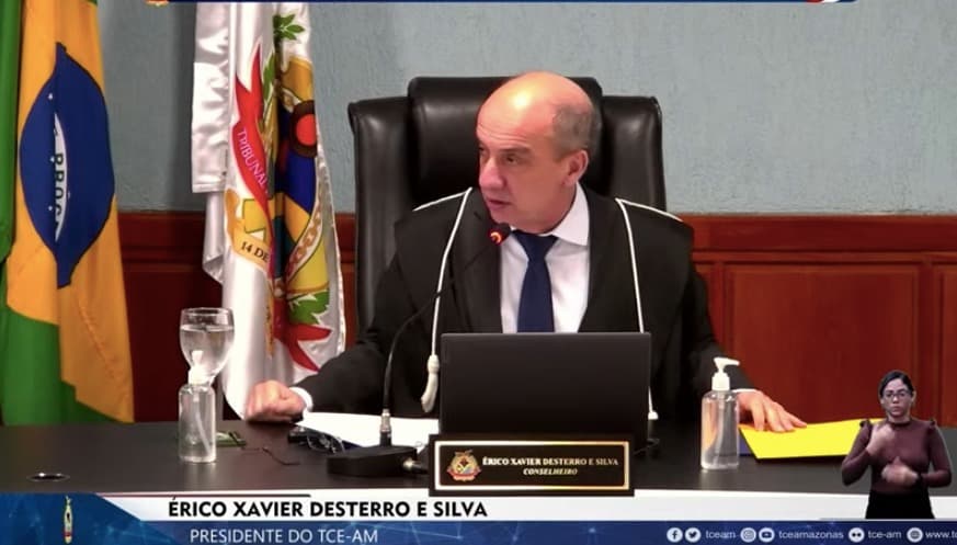 TCE-AM arquiva processo contra Ari Moutinho Jr