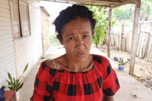 Dias após ser esfaqueada e denunciar infrator, mulher é morta a terçadadas, no AM