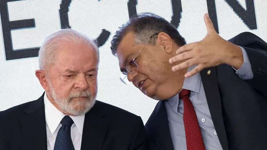 Lula defende Dino após polêmica da “dama do tráfico” do AM: “Não há foto”
