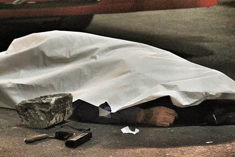 VÍDEO: Policial à paisana reage a assalto em ônibus e mata criminoso em Manaus