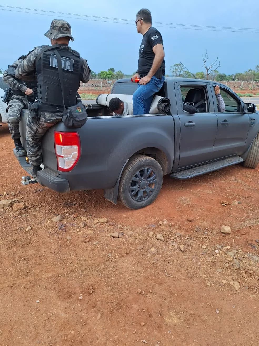 TO: Suspeito de matar mãe e filha com golpes de facão é preso em região de mata de Porto Nacional