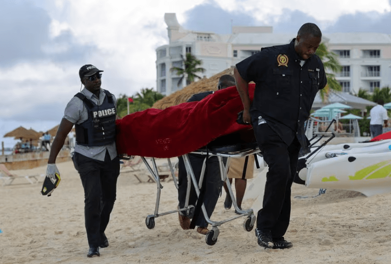 Ataque de tubarão nas Bahamas mata banhista que praticava SUP