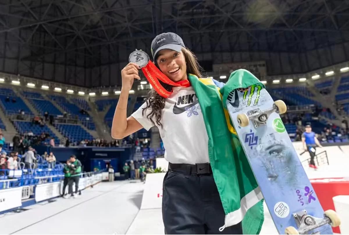 Rayssa Leal é vice-campeã Mundial em Tóquio
