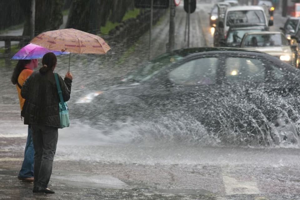 Sudeste em alerta de vendais com a chegada de frente fria neste sábado (30)