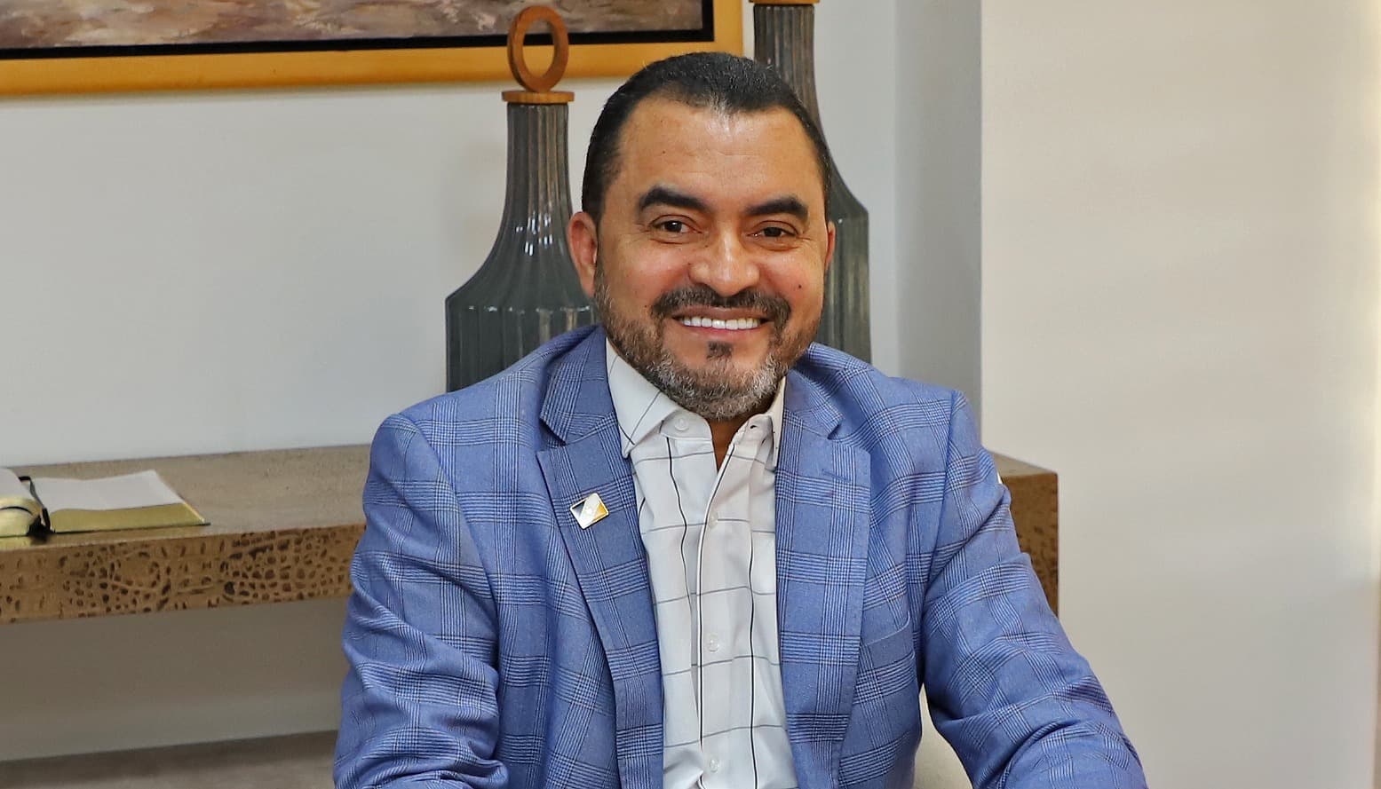 Governador Wanderlei Barbosa anuncia pagamento antecipado de salários, 13º e novo repasse do piso da enfermagem