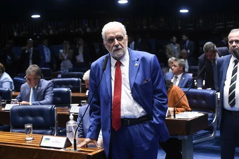 “Presidente Lula não vai nomear por pressão”, diz Jaques Wagner sobre sucessão de Dino na Justiça