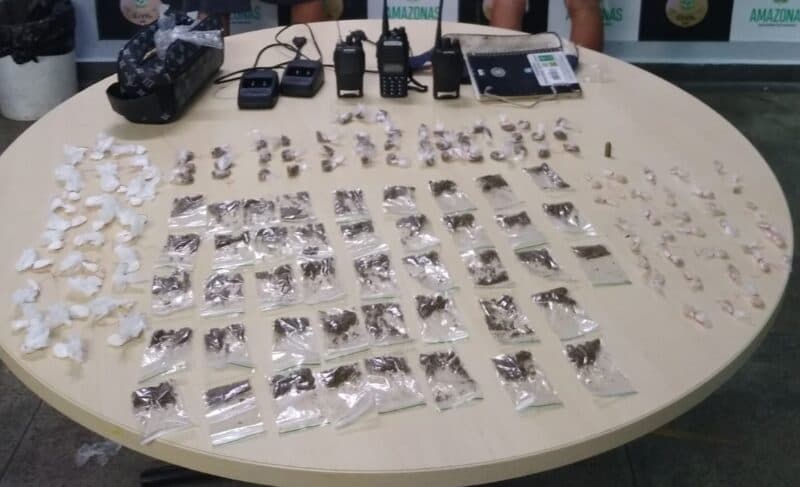 Dupla é presa com drogas em pousada no Centro de Manaus