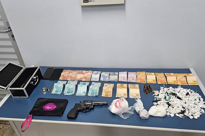 Quatro integrantes de milícia são presos no bairro Compensa, em Manaus