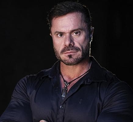 Renato Cariani é indiciado por associação ao tráfico de drogas e outros crimes