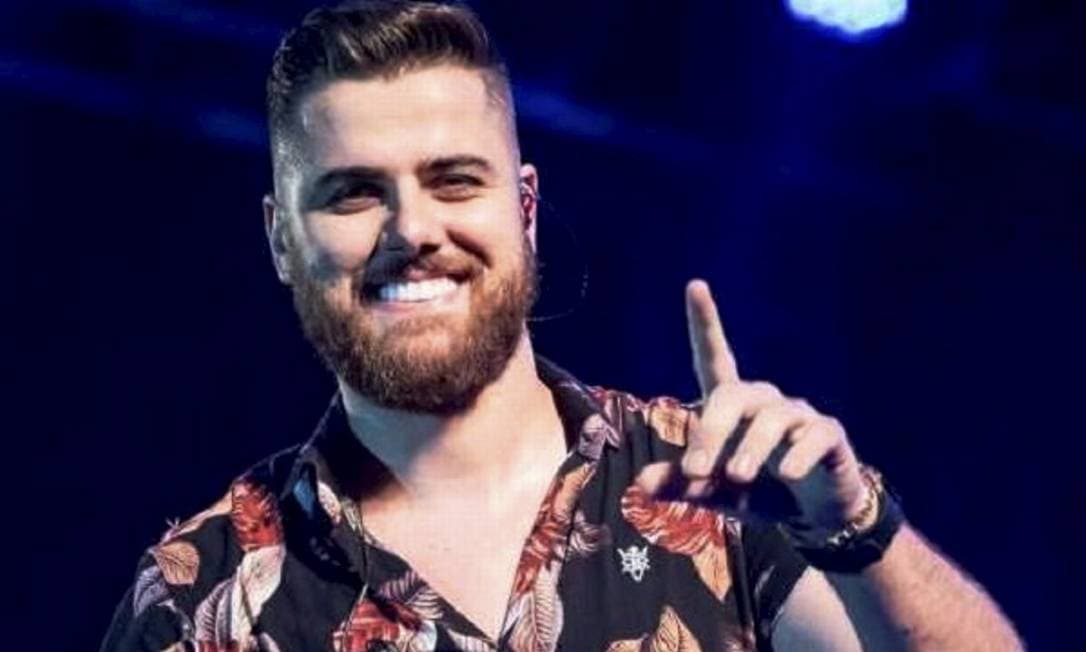 Cantor Zé Neto sofre acidente de carro no interior de SP