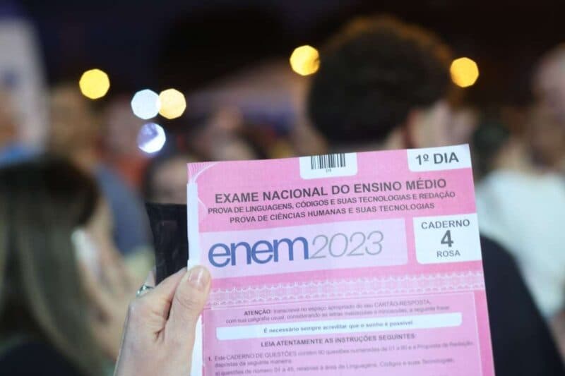 Resultado do ENEM 2023 sai nesta terça-feira (16); saiba como ver