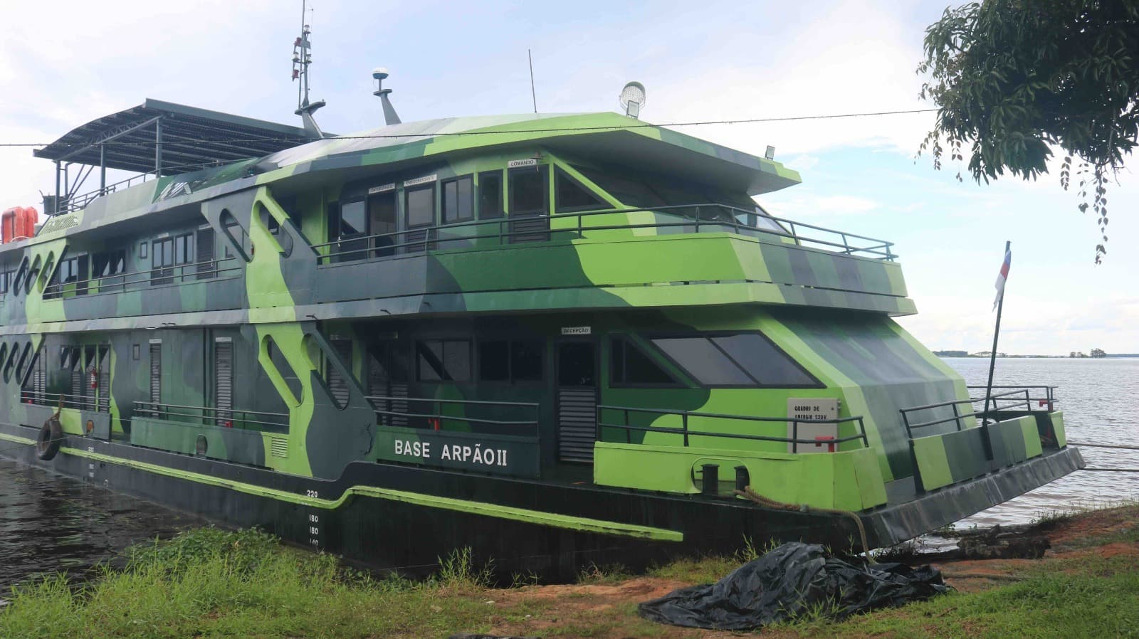 Com investimento de R$ 12 milhões, Wilson Lima entrega nova Base Arpão e viaturas para Bombeiros