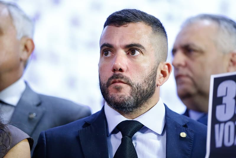 Alvo da Lesa Pátria, Jordy critica Moraes: “Se julga o dono do Brasil”