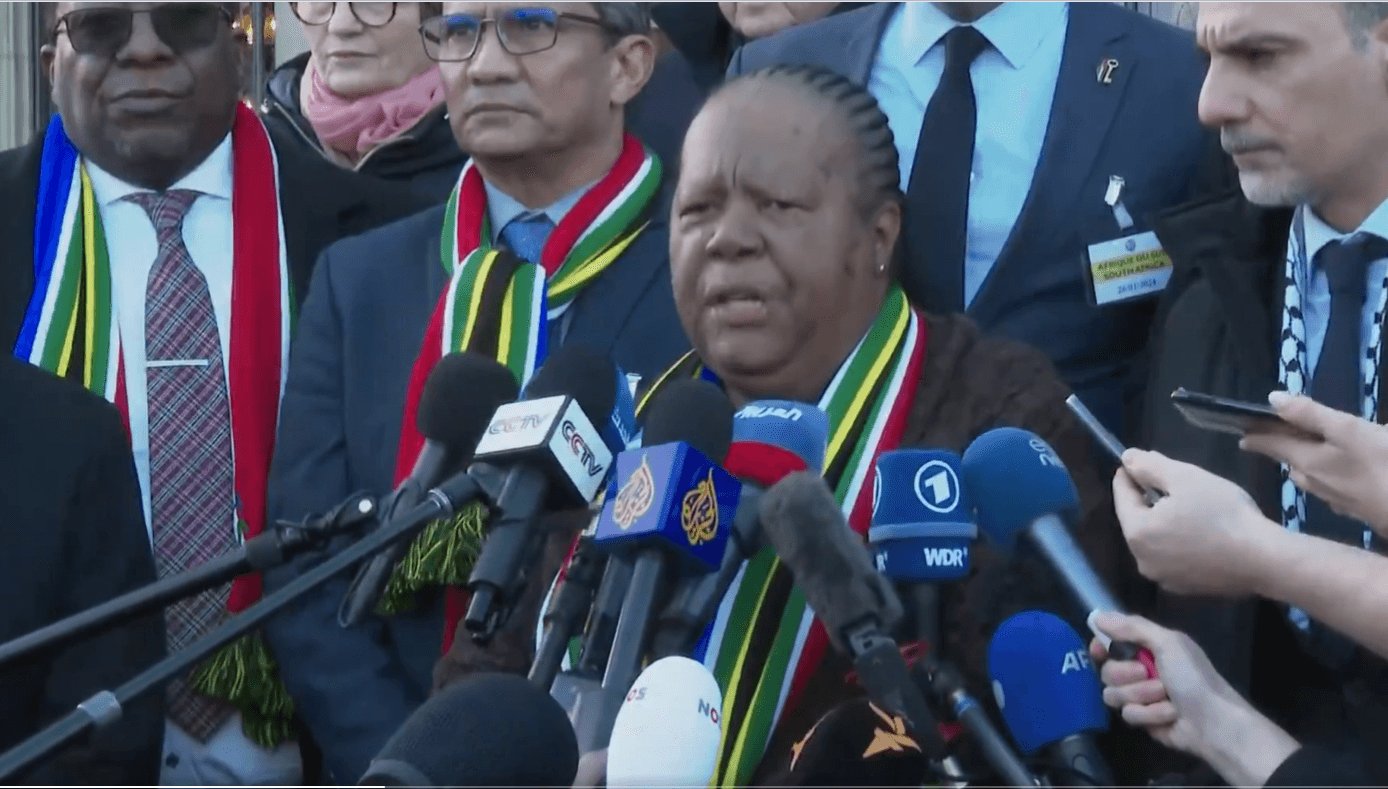 África do Sul afirma que somente um cessar-fogo mudaria a situação de Gaza