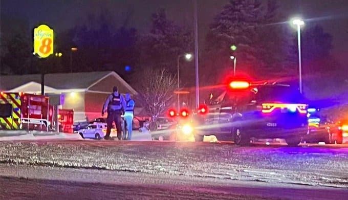 VÍDEO: Polícia dos EUA encontra dois mortos e atirador sem vida, em hotel