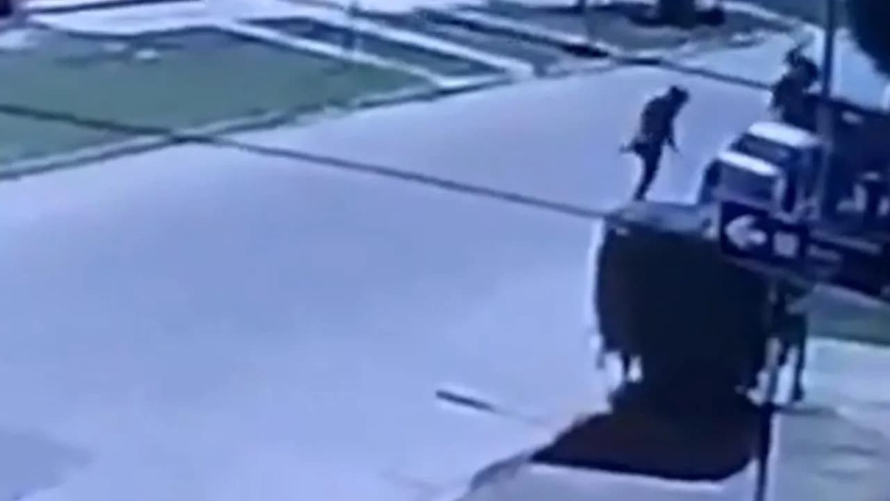 VÍDEO: Ladrão perde a prótese da perna durante fuga de assalto, na Argentina