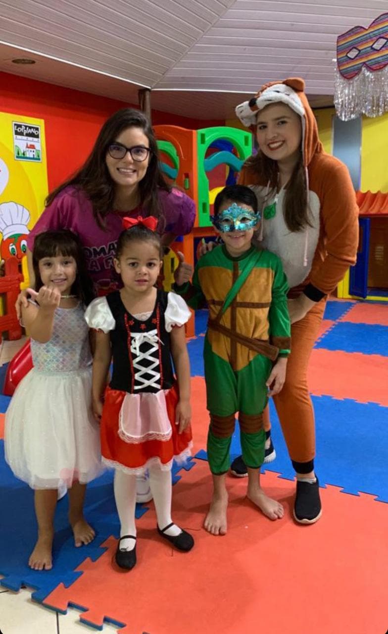 “Tomatinho na folia”: festa leva diversão carnavalesca para a criançada