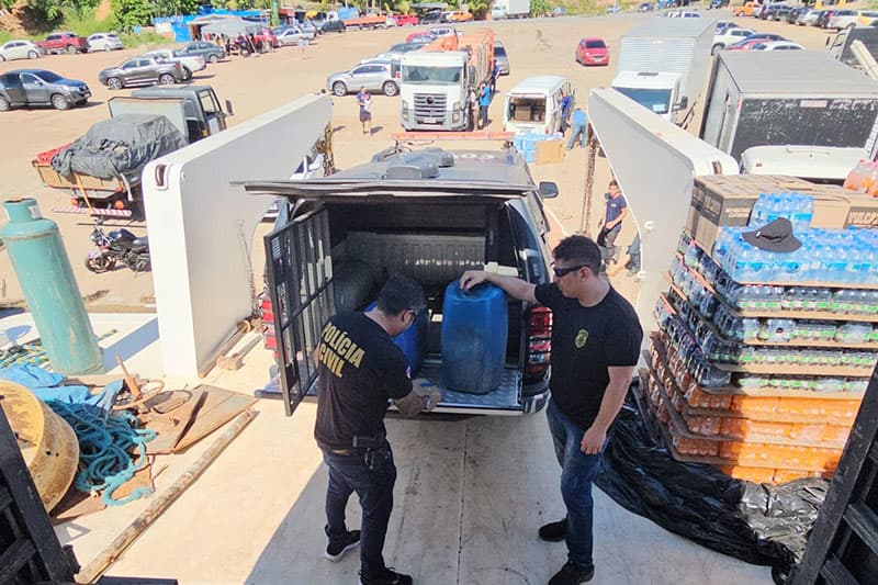 Drogas são apreendidas em embarcação na zona Oeste de Manaus