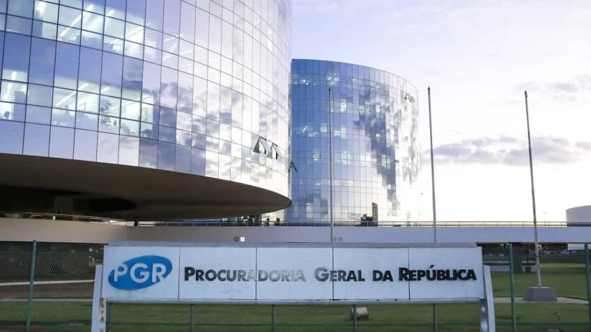 PGR entra com ação no STF para declarar que emendas Pix são inconstitucionais