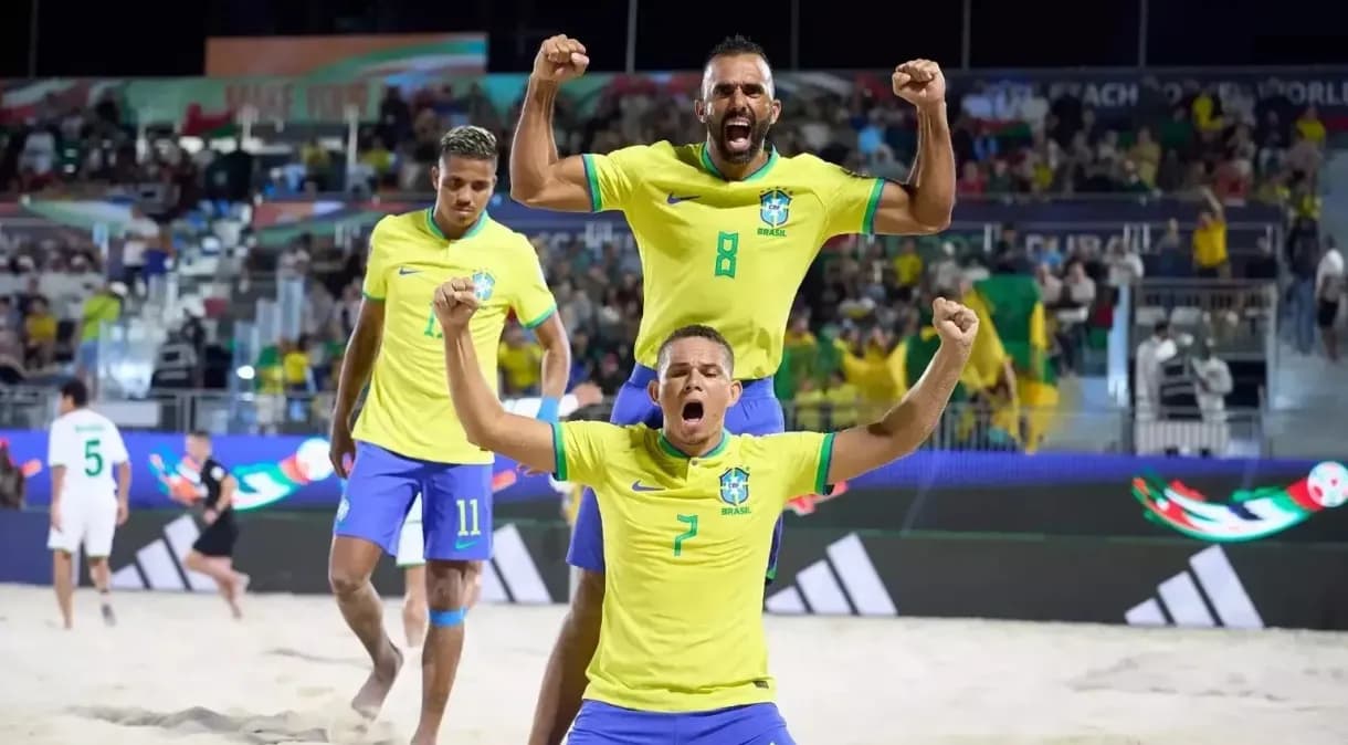 Brasil estreia com vitória na Copa do Mundo de Beach Soccer