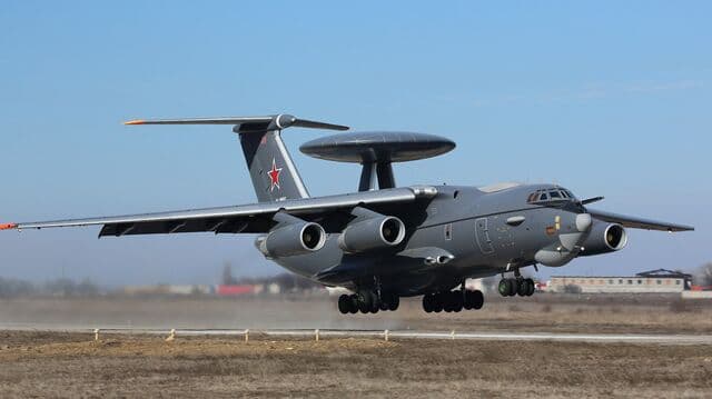 VÍDEO: Ucrânia diz ter derrubado aeronave militar russa milionária