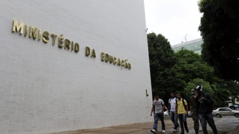 Governo federal deve repassar 37,2 milhões do salário-educação em 2024