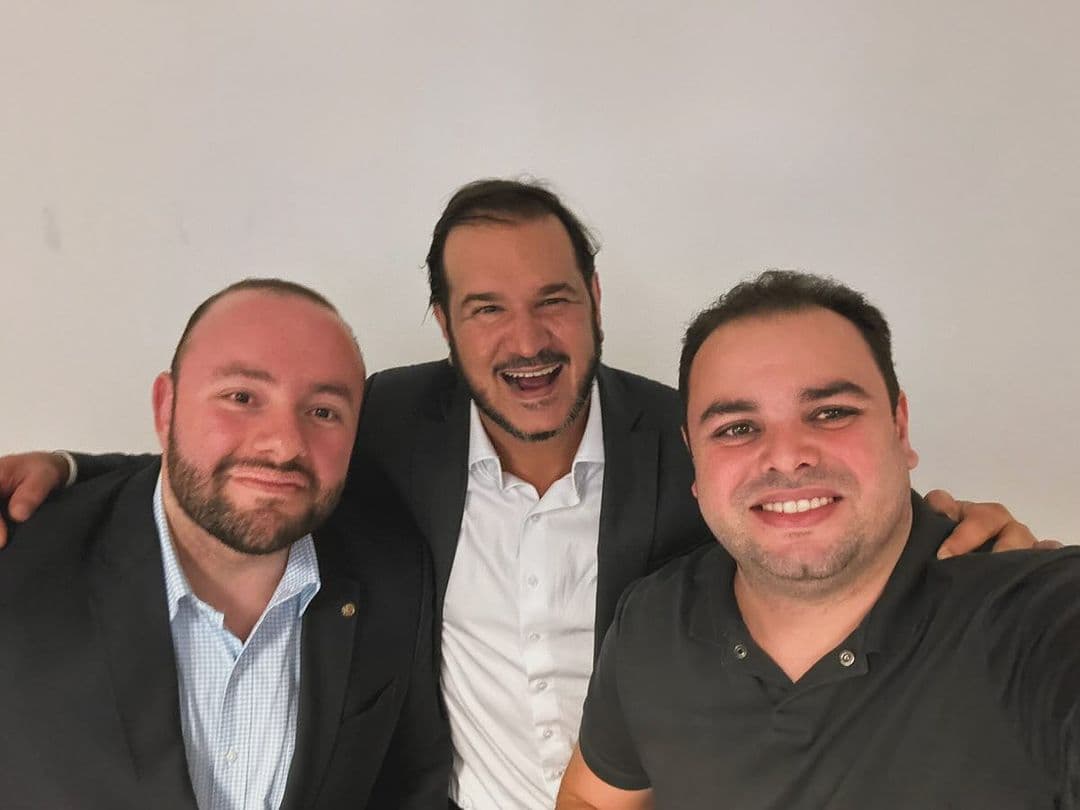 Rueda é eleito novo presidente do União Brasil em meio a racha no partido