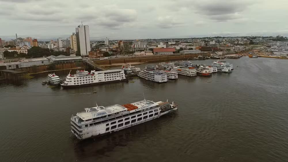 Rio Negro volta à normalidade após maior seca dos últimos 121 anos