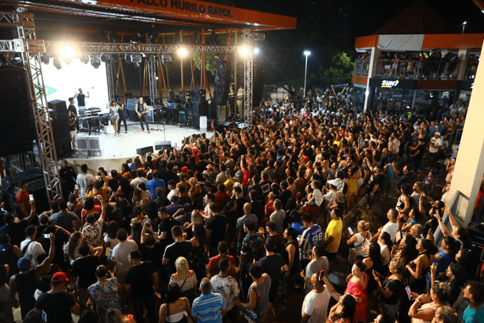 Casa de Praia Zezinho Corrêa recebe atrações musicais gratuitas de MPB, forró e toadas de boi-bumbá