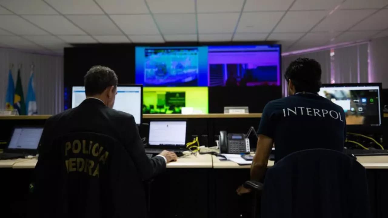 Tráfico humano movimenta cerca de US$ 3 trilhões por ano, alerta a Interpol