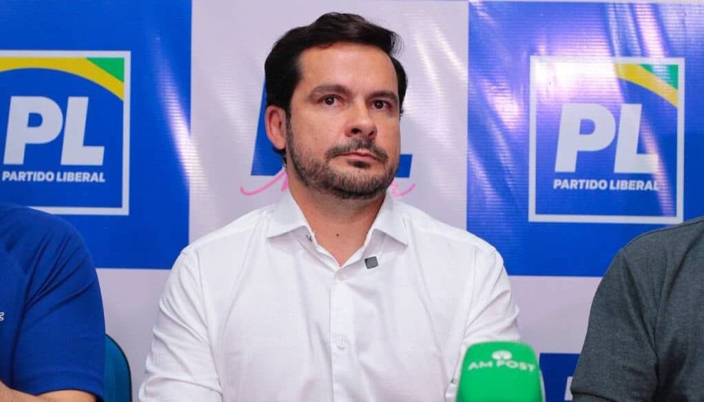 Visita de Bolsonaro a Manaus será o “fiel da balança” da pré-candidatura de Alberto Neto