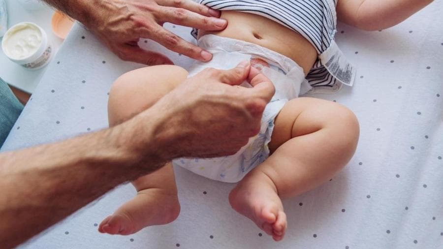 Japão: Fabricante de fraldas interrompe produção por queda na taxa de natalidade