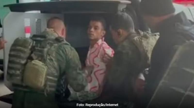 Sequestrador de ônibus no RJ é transferido para penitenciária