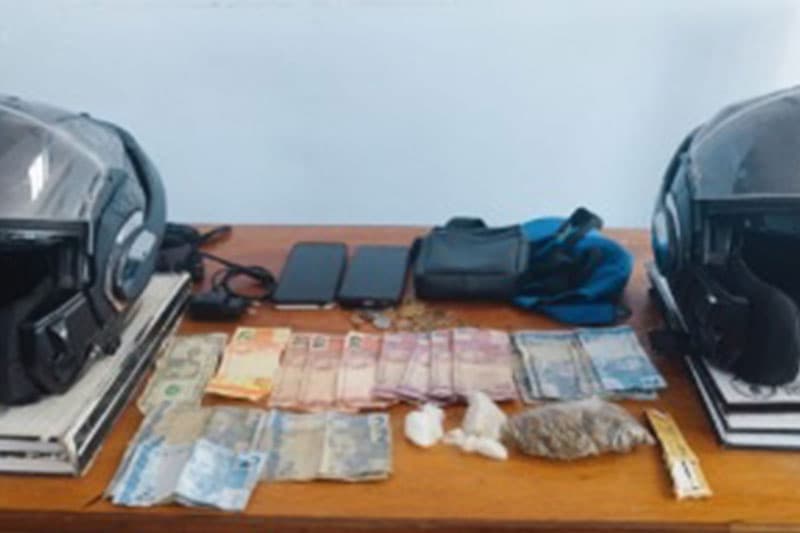 Homem é preso vendendo drogas dentro de mercado em Parintins