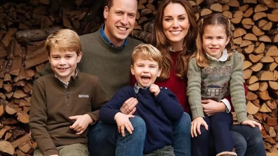 Após revelar câncer, Kate Middleton e família saem em viagem