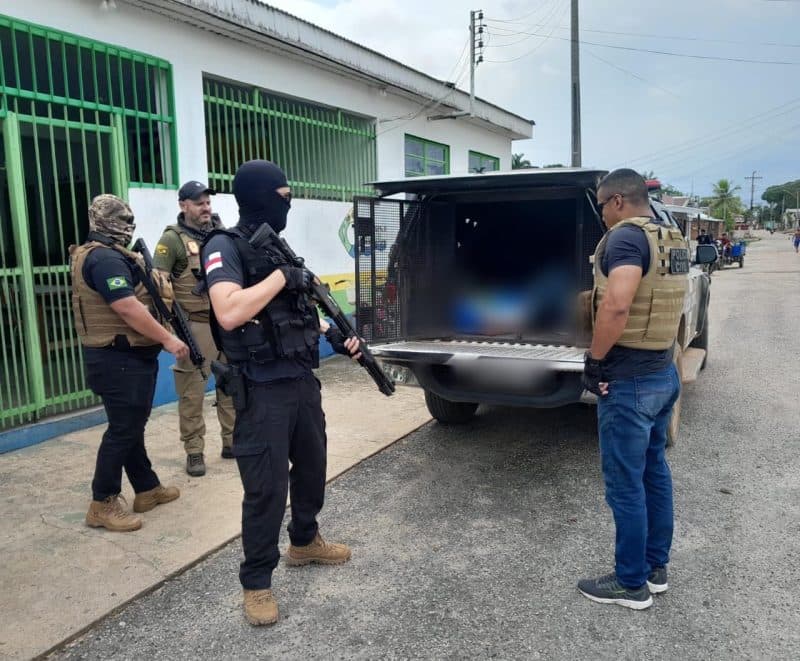 Professor que acariciava as partes íntimas de alunas é preso em Barcelos (AM)