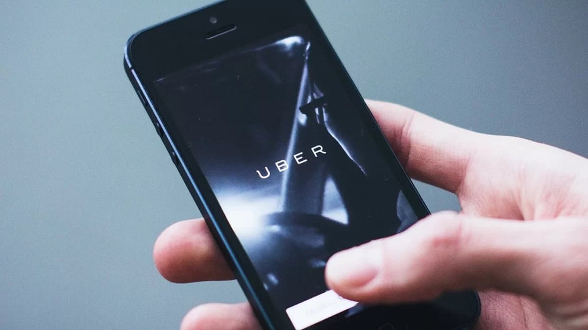 Uber decide encerrar operação após lei trabalhista para motorista nos Estados Unidos