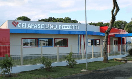 Bebê retorna para casa com hematomas no rosto após ser mordido em creche de SC