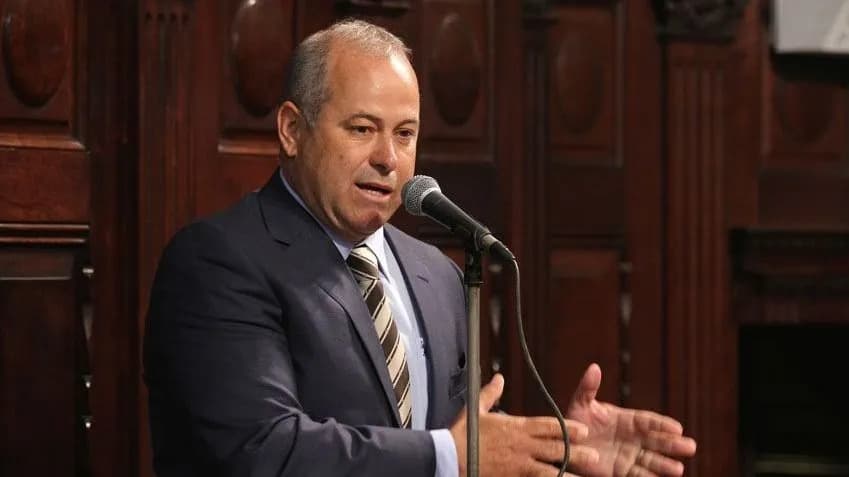 Justiça do RJ suspende pagamento de R$ 500 mil em férias a Domingos Brazão, acusado no caso Marielle