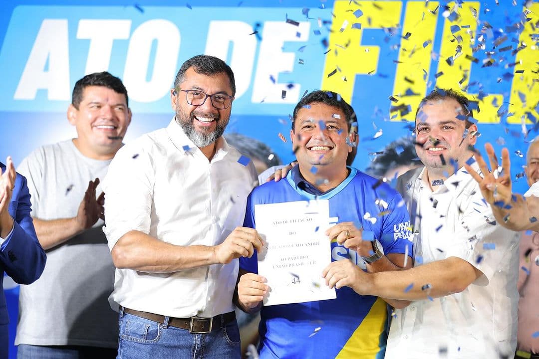 Caio André desconversa sobre base governista na CMM e pede que vereadores informem troca de sigla