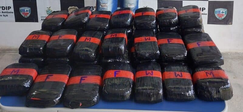 Operações policiais resultam em apreensões de drogas em Santo Antônio do Içá