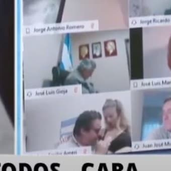 Na Argentina, ex-deputado que beijou seio de mulher em sessão é condenado à prisão