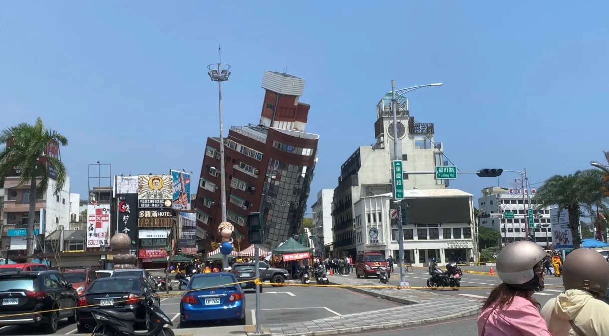 Mais de 600 pessoas estão presas em zonas isoladas após o terremoto em Taiwan