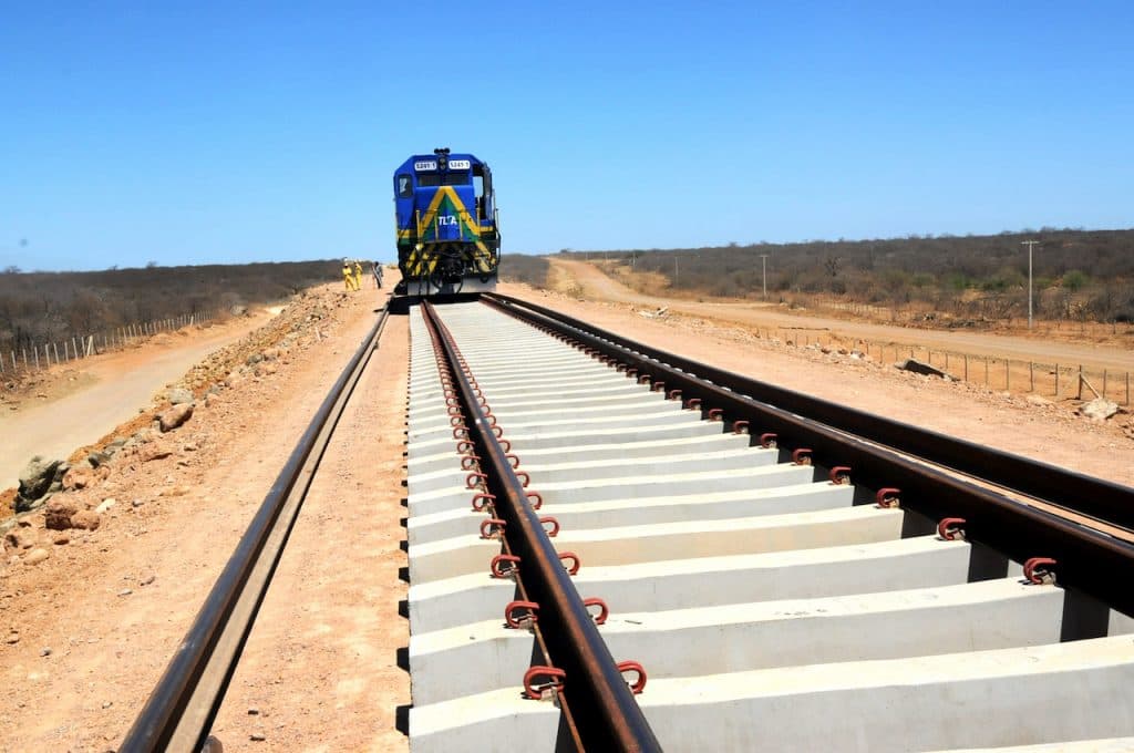 Governo federal lança edital para projeto da Ferrovia Transnordestina em Pernambuco